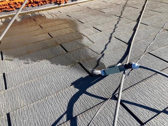 屋根の雨漏り調査　散水試験